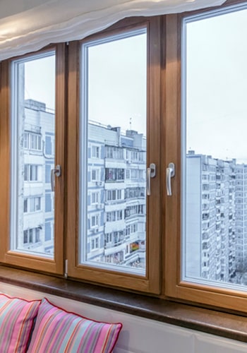 Заказать пластиковые окна на балкон из пластика по цене производителя Троицк