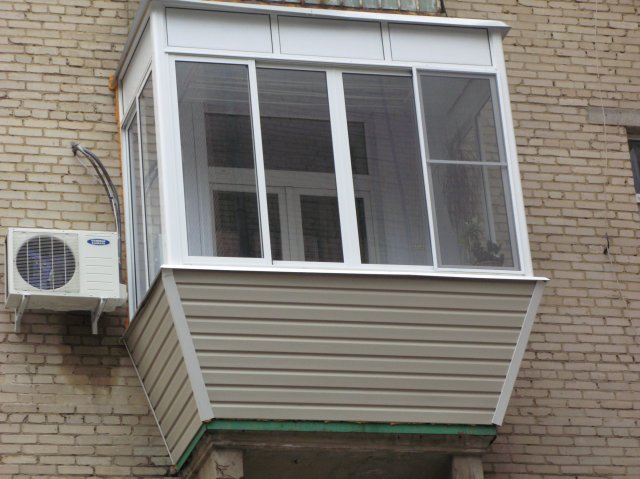 Остекление балконов в хрущевке с выносом по цене от производителя Троицк