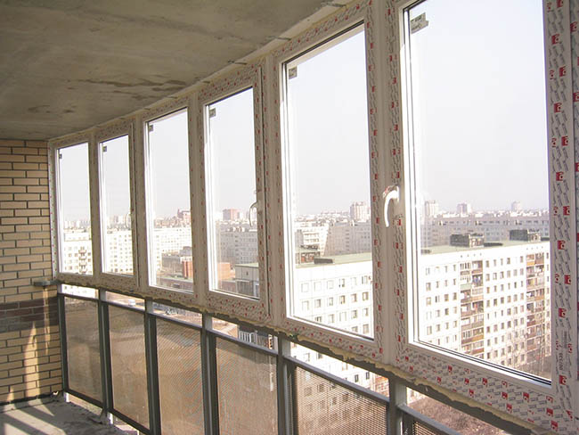 Недорогое остекление общего балкона Троицк