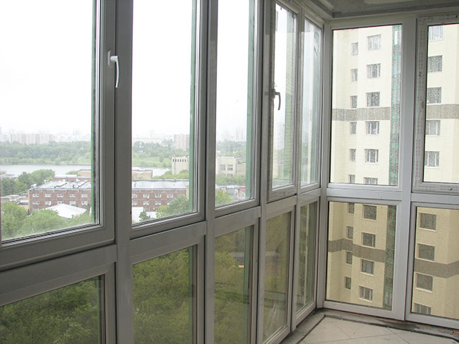 Остекление балкона в пол Троицк